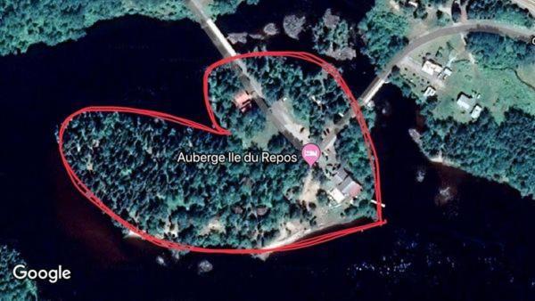 Auberge Ile Du Repos Ονφλέρ Εξωτερικό φωτογραφία