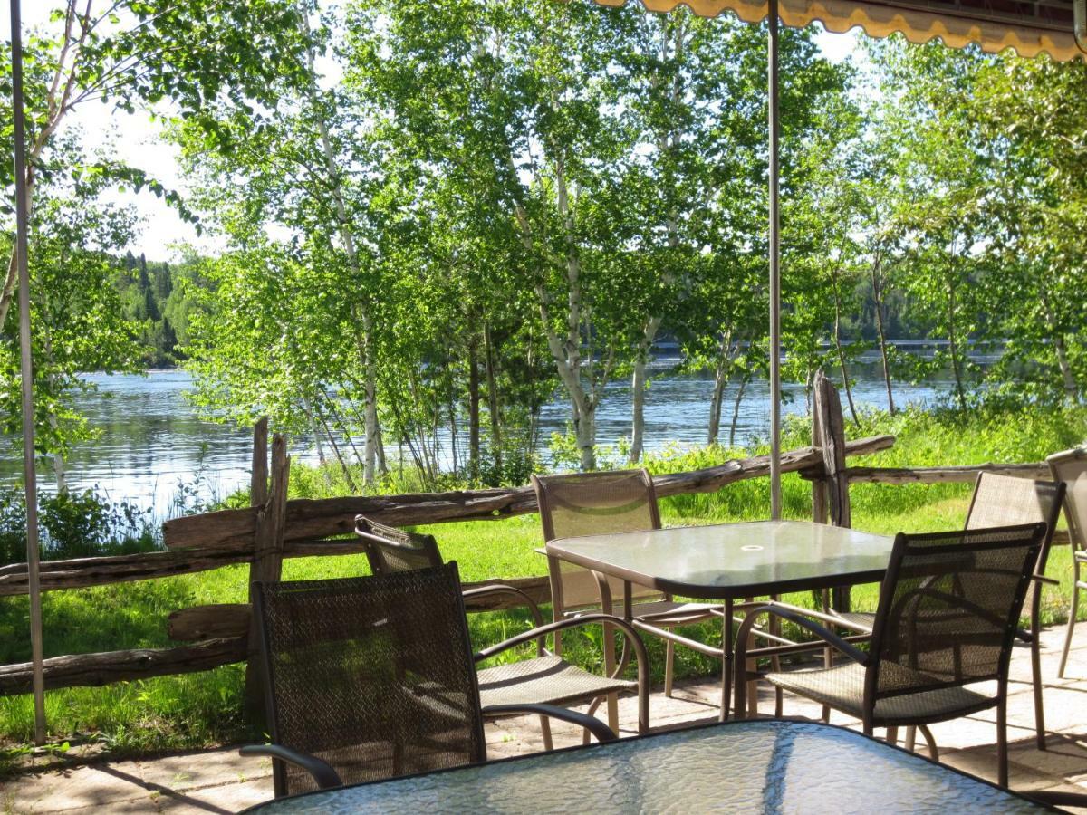 Auberge Ile Du Repos Ονφλέρ Εξωτερικό φωτογραφία